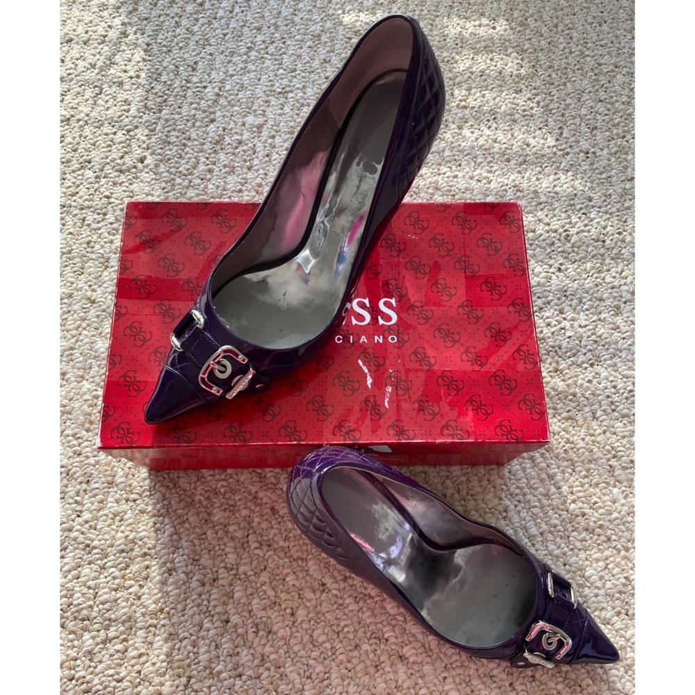 Guess. Size 9, purple. Great condition!